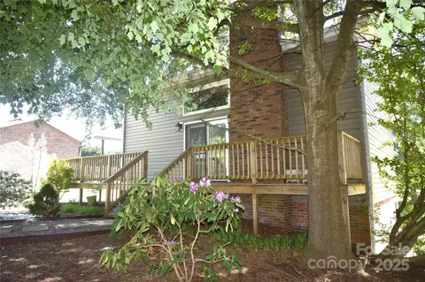 5769 Birch St, Conover, NC 28613 photo 4