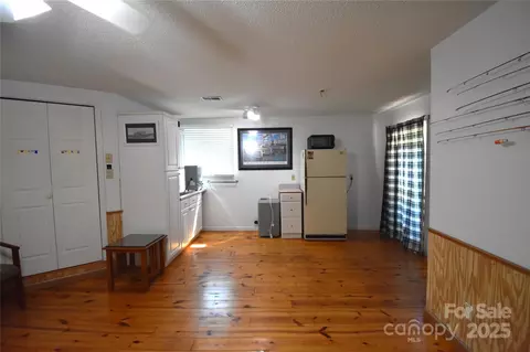 5769 Birch St, Conover, NC 28613 photo 31