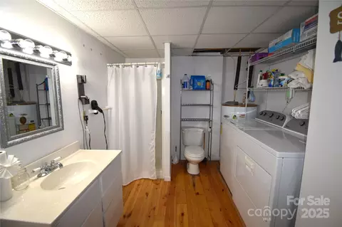5769 Birch St, Conover, NC 28613 photo 35
