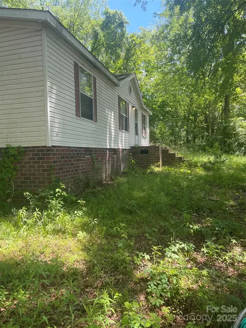 Exterior - 433 E Geroid St, Salisbury, NC 28144 photo 4 of 4