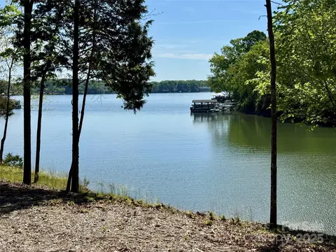 4095 Kingfisher Dr, York, SC 29745