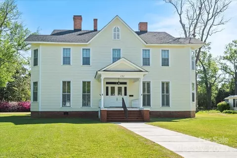 131 S Jordan St, Bennettsville, SC 29512