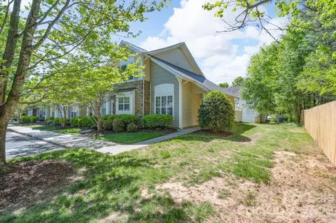 Exterior - 643 Brickdust Ct, Fort Mill, SC 29708 photo 2 of 5