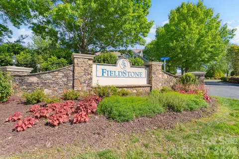 View/Area - 643 Brickdust Ct, Fort Mill, SC 29708 photo 1 of 3