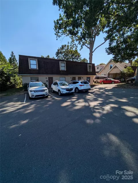 422 3rd Se Ave SE, Hickory, NC 28602