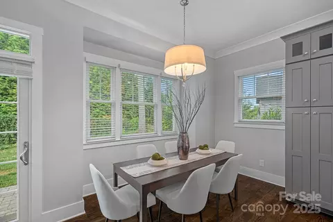 Dining - 911 Naples Dr, Davidson, NC 28036 photo 1 of 2