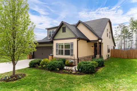 316 Wild Ginger Ct, Weaverville, NC 28787