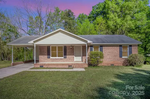 700 Fine Wright Ave, York, SC 29745
