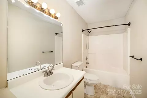 Bath - 700 Fine Wright Ave, York, SC 29745 photo 1 of 1
