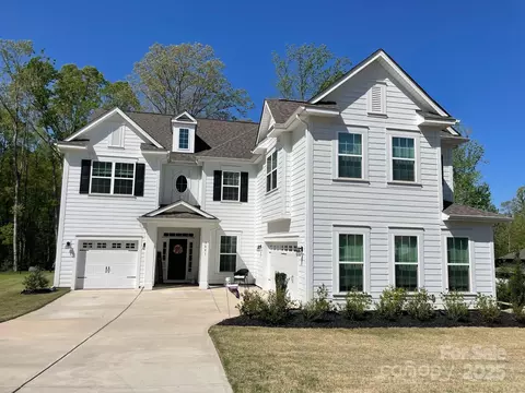 3081 Montreaux Valley Dr, Fort Mill, SC 29707