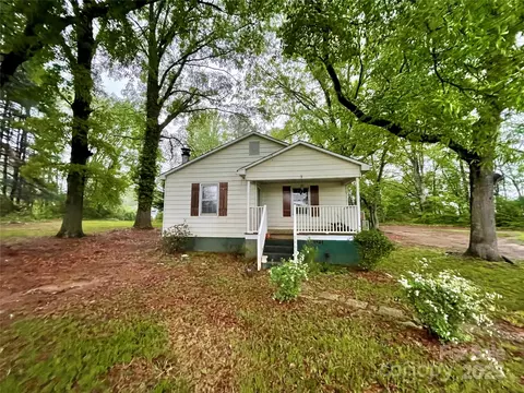14600 Glendale Dr, Huntersville, NC 28078