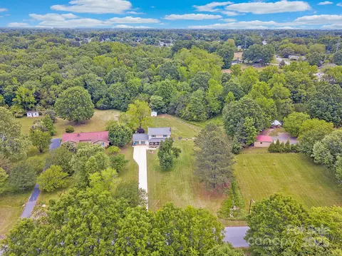 915 Gate Rd, Monroe, NC 28112