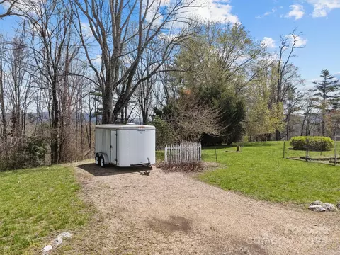 Overlook Drive, Spruce Pine, NC 28777