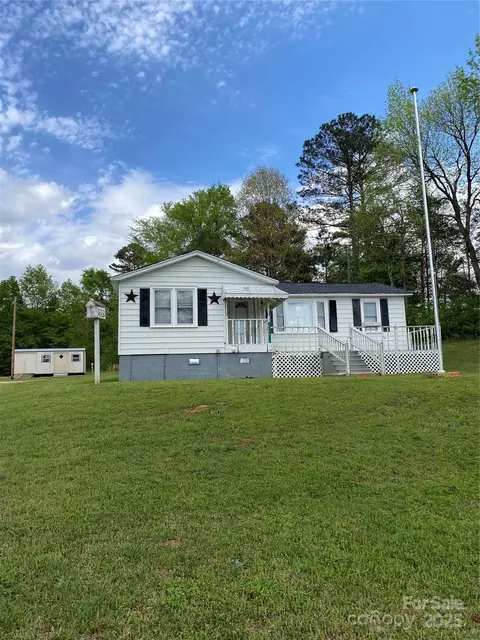 3514 Valley Dr, Chester, SC 29706