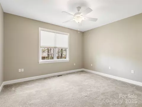 Bedroom - 69 Ledgestone Dr, Fairview, NC 28730 photo 4 of 4