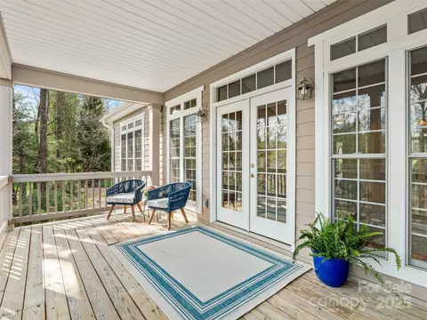 Exterior - 69 Ledgestone Dr, Fairview, NC 28730 photo 4 of 6
