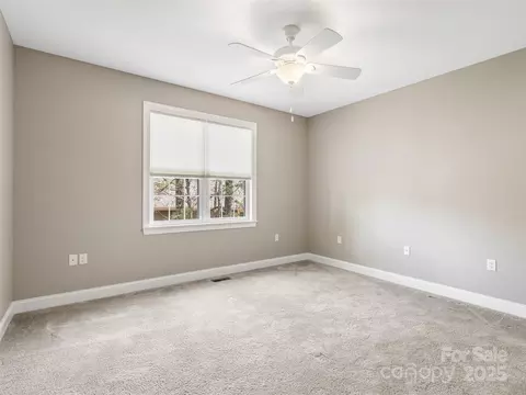 Bedroom - 69 Ledgestone Dr, Fairview, NC 28730 photo 3 of 4