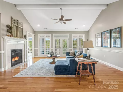 Living - 69 Ledgestone Dr, Fairview, NC 28730 photo 3 of 9