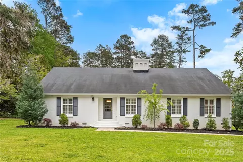 103 Colonel Richard Rankin Dr, Stanley, NC 28164