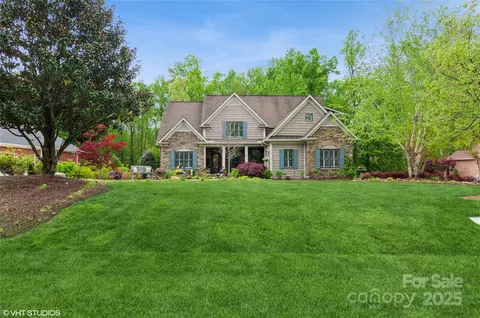 1813 Wedowee Ct, Rock Hill, SC 29732