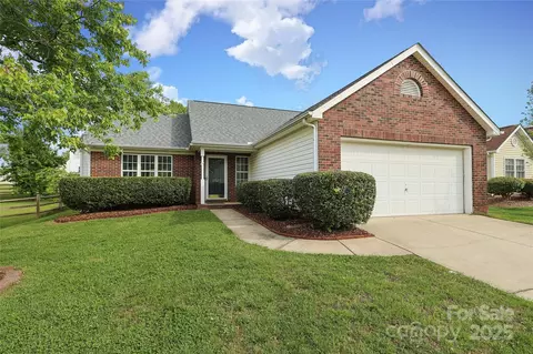 11623 Black Maple Ave, Charlotte, NC 28269