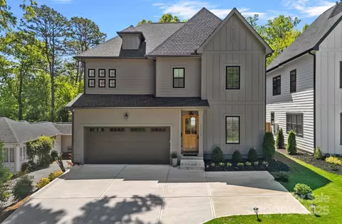 3228 E Ford Rd, Charlotte, NC 28205