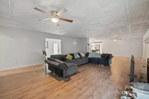 213 Lost Corner Rd, Morganton, NC 28655 photo 10