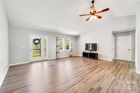Living - 2349 E Fork Rd, Sylva, NC 28779 photo 3 of 6