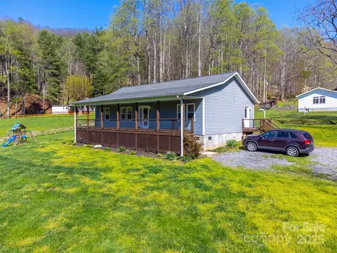 Exterior - 2349 E Fork Rd, Sylva, NC 28779 photo 3 of 17