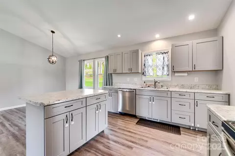 Kitchen - 2349 E Fork Rd, Sylva, NC 28779 photo 5 of 5
