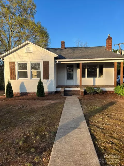 240 North Ave, Troutman, NC 28166