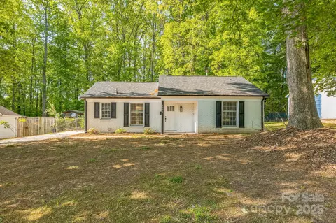 4336 Valeview Ln, Charlotte, NC 28269