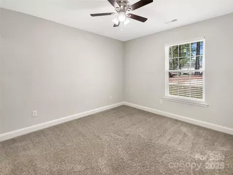 1399 Foxbrook Cir, Lancaster, SC 29720 photo 5