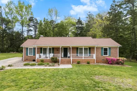 504 Ogden Dr, Gastonia, NC 28056