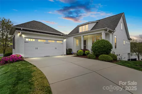 140 Sisters Cove Ct, Mooresville, NC 28117