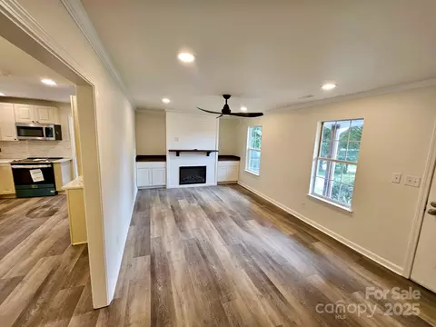 Living - 213 Meadow Wind Ct, Monroe, NC 28110 photo 1 of 2
