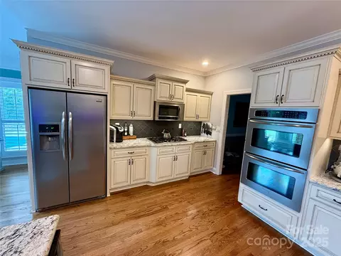 Kitchen - 1901 Benjamin Dr, Salisbury, NC 28146 photo 6 of 6