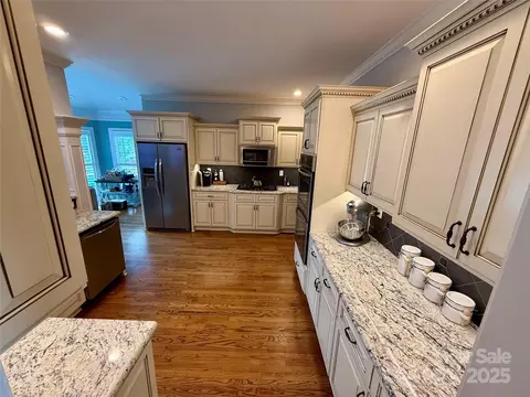 Kitchen - 1901 Benjamin Dr, Salisbury, NC 28146 photo 3 of 6