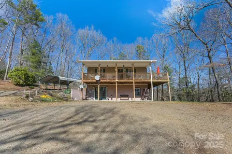 Exterior - 4 Dreskin Rd, Murphy, NC 28906 photo 1 of 12