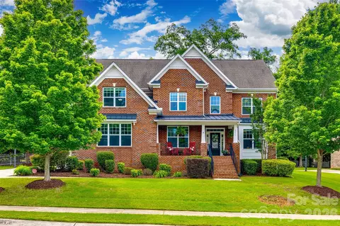 4711 Pearmain Dr, Waxhaw, NC 28173