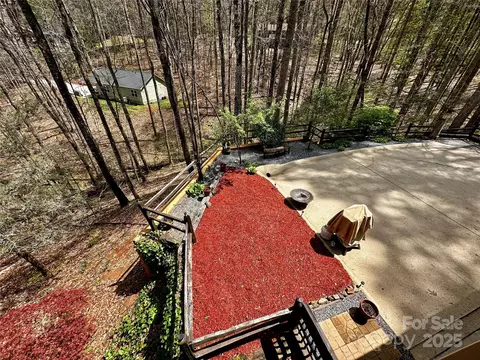 Exterior - 45 Pinecrest Dr, Franklin, NC 28734 photo 3 of 9