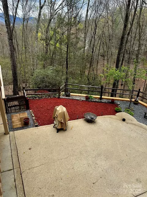 Exterior - 45 Pinecrest Dr, Franklin, NC 28734 photo 4 of 9