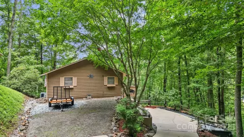 Exterior - 45 Pinecrest Dr, Franklin, NC 28734 photo 9 of 9