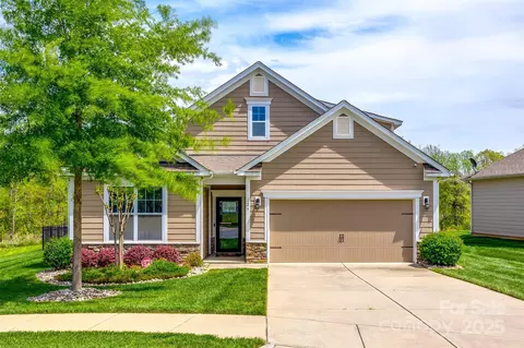 124 Rosebay Dr, Mooresville, NC 28117