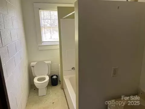 Bath - 1600 Whitesides Rd, Mill Spring, NC 28756 photo 1 of 2