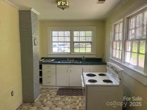 Kitchen - 1600 Whitesides Rd, Mill Spring, NC 28756 photo 1 of 1