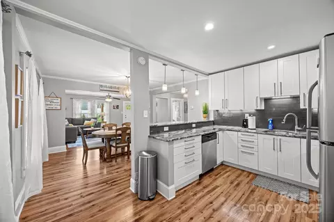 Kitchen - 2222 Moose Rd, Kannapolis, NC 28083 photo 3 of 7