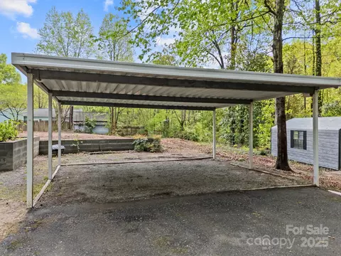 Exterior - 2222 Moose Rd, Kannapolis, NC 28083 photo 7 of 12