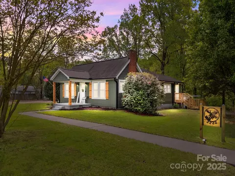 Exterior - 2222 Moose Rd, Kannapolis, NC 28083 photo 3 of 12