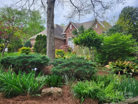 915 Houston Dr, Monroe, NC 28110